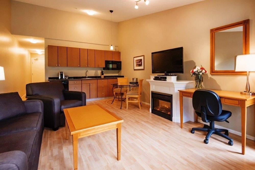 Harrison Beach Hotel Harrison Hot Springs Εξωτερικό φωτογραφία